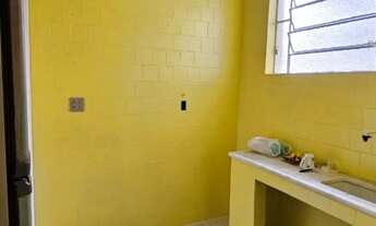 Imagem 4: Excelente Casa de 2 quartos com 1 vaga de garagem e quintal