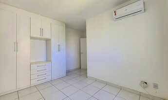 Imagem 5: Apartamento no Alphaville, distribuído em 78m² com 1 vaga de garagem