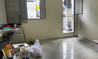 Imagem 7: NÃO Paga LUZ,ÁGUA. Casa PEQUENA de 1 QUARTO. Vem com SPLIT .Perto da Sede do Governo