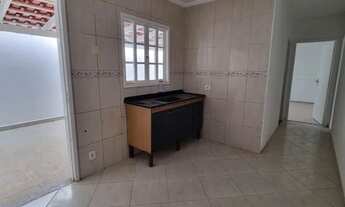 Imagem 5: Casa para venda tem 136 metros quadrados com 3 quartos em Jardim Nova Poá - Poá - São Paul