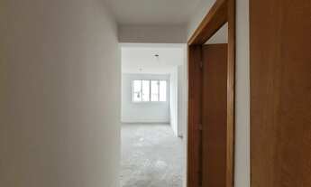 Imagem 2: Apartamento para Venda em Curitiba, SITIO CERCADO, 3 dormitórios, 1 banheiro, 1 vaga