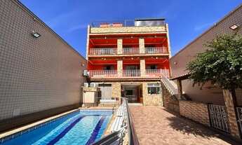 Imagem: Casa Triplex Frente de Rua com 08 Quartos