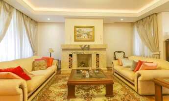 Imagem 2: Sobrado em condomínio | 05 dormitórios sendo 02 suítes