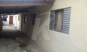 Imagem 2: Excelente tereno com 3 casas