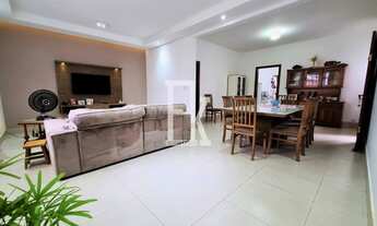 Imagem 2: Casa Térrea de 4 dormitórios para Locação ou Venda em Campinas no Jardim Magnólia