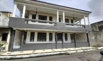 Imagem: Prédio Comercial para Locação no Reduto