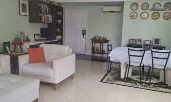 Imagem 3: CONFORTÁVEL 4 QTS AMPLO APARTAMENTO PRÓXIMO À PRAIA