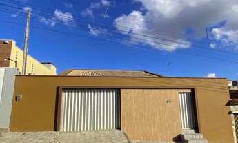 Imagem: Casa mobiliada para o Natal Luz em Garanhuns