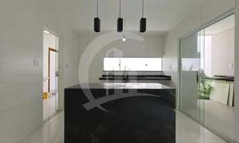 Imagem 5: Casa Nova à Venda na Barra dos Coqueiros: Iluminação e Amplitude em 118m²!