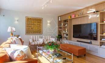 Imagem 4: Apartamento à Venda em Higienópolis - 3 Dormitórios (1 Suíte), 1 Vaga, 240m² A.U