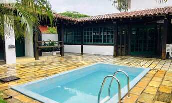 Imagem 4: Casa para aluguel com 3 suítes, piscina, próximo à praia em Manguinhos, Búzios