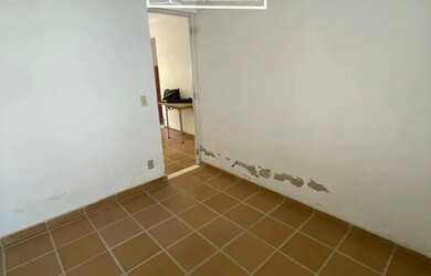 Imagem 12: VENDO CASA ARARUAMA, de frente, 128m com 2 quartos, vaga carro em Parque Mataruna - Araru