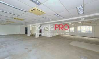 Imagem 4: Prédio com renda, lojas no térreo, modernizado