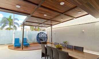 Imagem 6: Sobrado 491 m² Mobiliado 4 Suítes Lote de Esquina Jardins Valência R$ 3.850.000