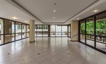 Imagem 4: Apartamento andar alto com vista no Moinhos