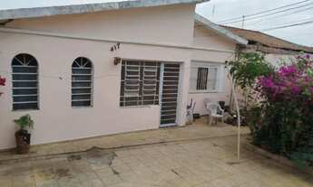 Imagem 6: Casa 2 quartos sala cozinha copa banheiro área de serviço quintal frente e fundo ótima loc