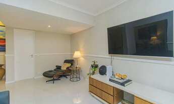 Imagem 2: Apartamento para venda em Vila Isa com 4 quartos, sendo 1 suíte , 125m²