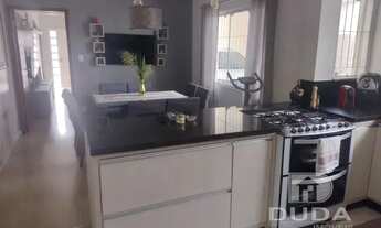 Imagem 4: Casa com 4 dormitórios - Carvoeira