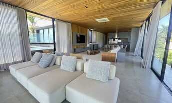 Imagem 6: Casa à venda em condomínio, localizada na praia da Baleia!