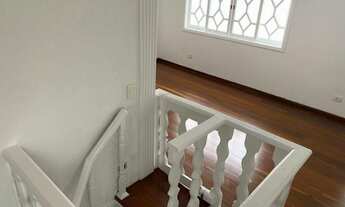 Imagem 7: Casa para Venda em Mogi das Cruzes, Vila Suissa, 5 dormitórios, 1 suíte, 5 banheiros, 4 va