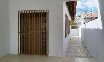 Imagem 5: Casa para aluguel possui 200 metros quadrados com 4 quartos