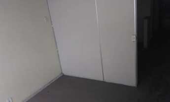 Imagem 1: Alugo apartamento em prédio misto