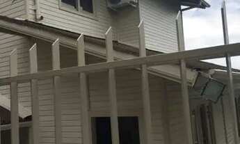 Imagem: ALUGO CASA PRAINHA CENTRO FLORIANÓPOLIS