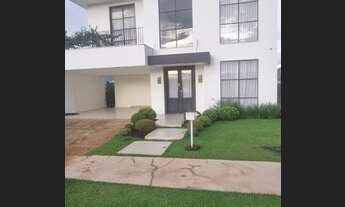 Imagem: Sobrado Espetacular no Condomínio Florais