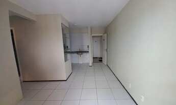 Imagem 2: Apartamento para aluguel possui 70 metros quadrados com 2 quartos em Calhau - São Luís - M