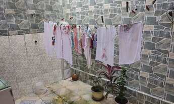 Imagem 7: Jatiúca. Duas casas pelo preço de uma. Com 2 quartos, sala, cozinha e wc social cada