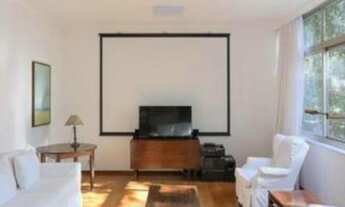 Imagem 2: Apartamento excelente e mobiliado, esquina com a Rua Oscar Freire