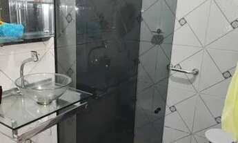 Imagem 6: Jatiúca. Duas casas pelo preço de uma. Com 2 quartos, sala, cozinha e wc social cada