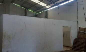 Imagem 2: GALPÃO Galpão / depósito com venda por R$200.000