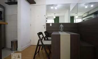 Imagem 4: Apartamento para Aluguel - São Cristóvão, 2 Quartos, 50 m2