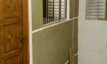 Imagem 5: Casa Térrea de Vila 50 mts 1 dormitório, quintal , sem garagem -Vila Mazzei a 1.8 KM até o