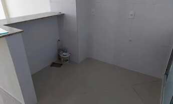 Imagem 4: Apto Centro, reformadíssimo, Rua 16 de março, próximo de tudo- Petrópolis - RJ