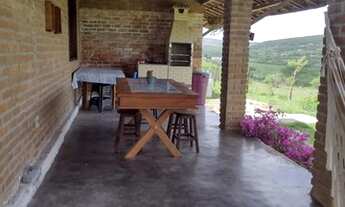 Imagem 5: Casa para aluguel possui 190 metros quadrados com 4 quartos em Saire - Sairé - PE