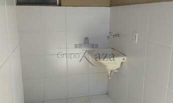 Imagem 4: Casa de condomínio para aluguel e venda possui 68 metros quadrados com 3 quartos