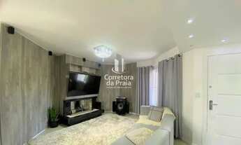 Imagem 2: Sobrado para Venda em Imbé, Centro, 4 dormitórios, 2 suítes, 3 banheiros, 2 vagas