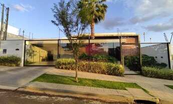 Imagem 2: Casa com 3 dormitórios à venda, 256 m² por R$ 1.590.000,00 - Jardim Espanha - Maringá/PR