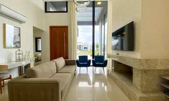 Imagem 6: Uma charmosa casa térrea beira lago!