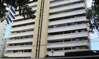 Imagem 2: Apartamento para venda possui 230 metros quadrados com 4 quartos em Meireles - Fortaleza