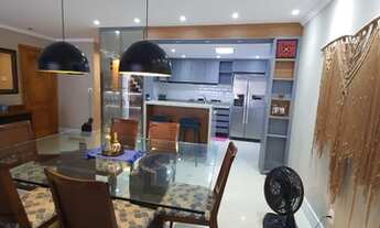 Imagem 6: Cobertura luxuosa de 312m² com piscina e área gourmet