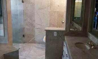 Imagem 3: 4 suítes com armários , 5 dorms 5 suítes 6 vagas 650² mts