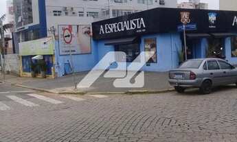 Imagem 5: Casa Comercial Galpão / depósito com 5 vagas na garagem