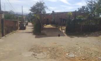 Imagem: Vendo casa pequena