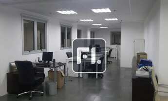 Imagem 4: Conjunto para alugar, 330 m² por R$ 32.500,01/mês - Itaim Bibi - São Paulo/SP