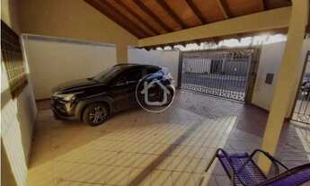 Imagem 2: CASA AMPLA NO CARANDA BOSQUE