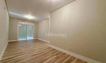 Imagem 3: CASA SHOW COM 349m² priv 4 SUÍTES e 3 VAGAS