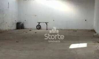 Imagem 3: Galpão para alugar, 240 m² por R$ 3.000,00/mês - Monte Hebron - Uberlândia/MG